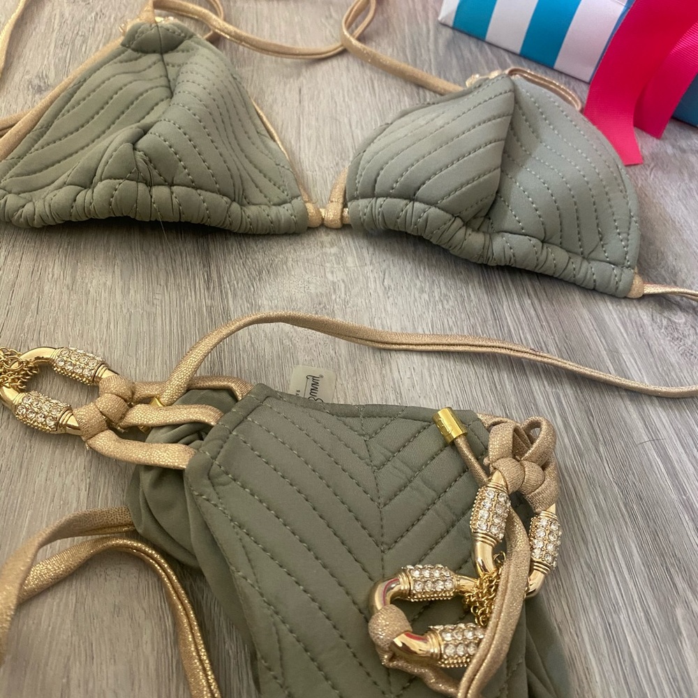 Beach Bunny Bikini